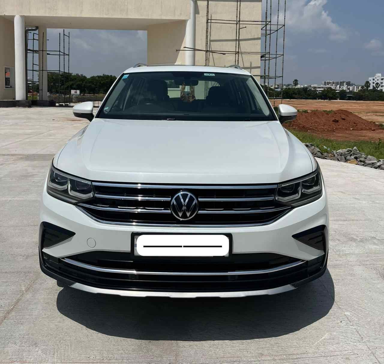 Volkswagen Tiguan Elegance 4Motion - Image 9